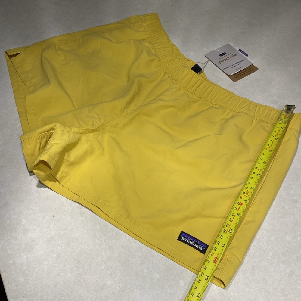 New Patagonia Barely Baggies Shorts Size L Color:Surfboard Yellow with tags⭐️⭐️ - Picture 8 of 17